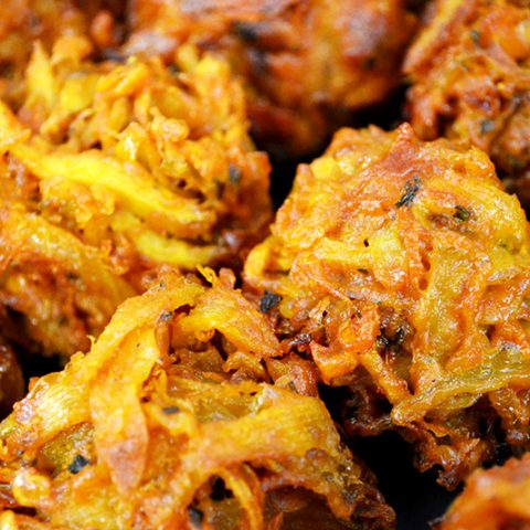 Bhajis/pakoras - small portion