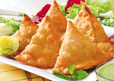 Fresh Indian ethnic Vegetable samosas (10 in a batch)