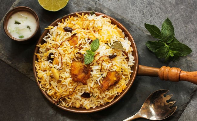 Lockdown Chicken Biryani  with yoghurt Raita made of Cucumber, tomato and onions - portion for 2.